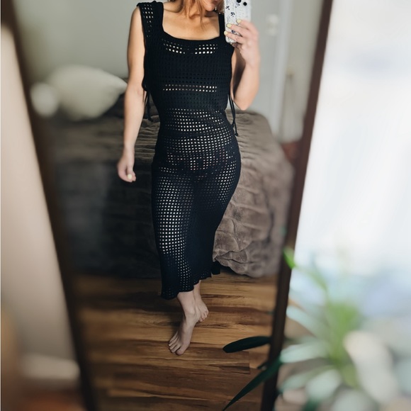 NWT Urban Outfitters Paula Crochet Midi Dress in Black open weave - Picture 3 of 9